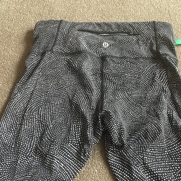 Lululemon Speed Wunder Tight *Asym
Free Spirit Ice Grey Black / Black 6 - Picture 9 of 10